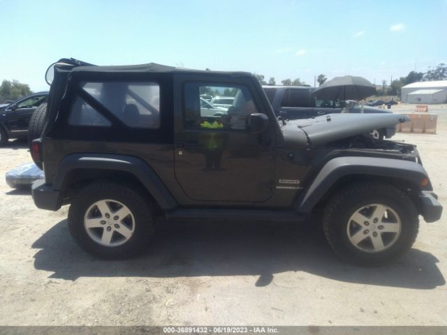 1C4AJWAG2FL640024 Jeep Wrangler Sport
