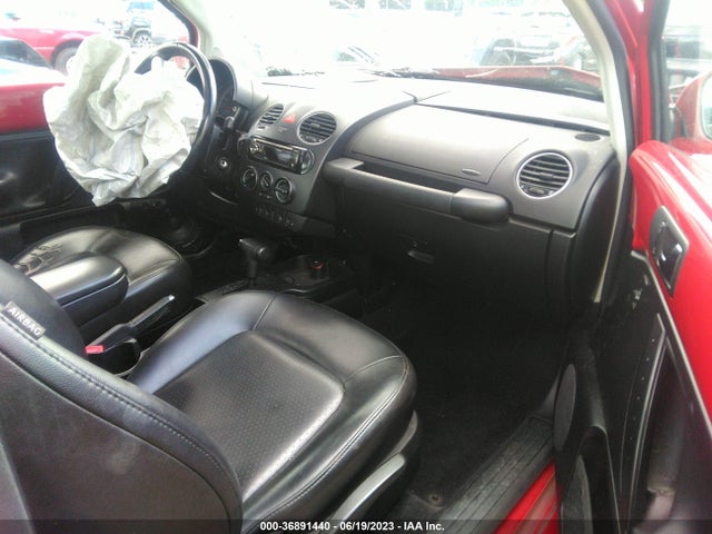 2008 VOLKSWAGEN NEW BEETLE COUPE S/SE VIN: 3VWRW31C98M526407