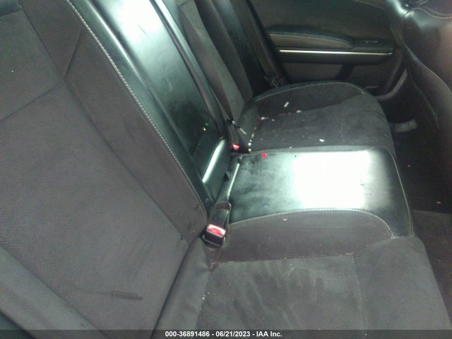 2C3CCABG8HH538557 Chrysler 300 300s