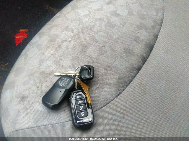 2001 TOYOTA ECHO VIN: JTDBT123410147615