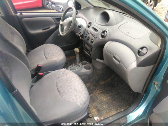 2001 TOYOTA ECHO VIN: JTDBT123410147615