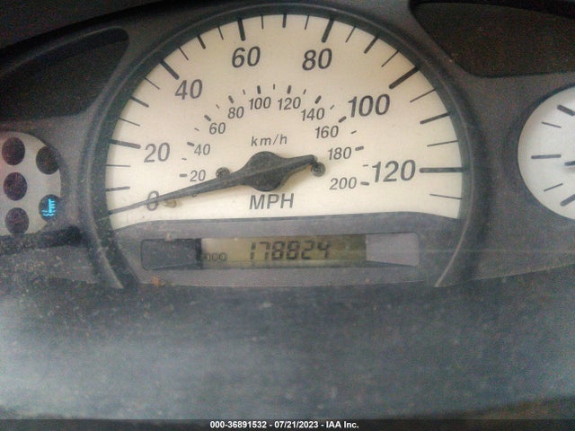 2001 TOYOTA ECHO VIN: JTDBT123410147615
