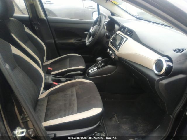 3N1CN8EV3ML811286 Nissan VERSA SV
