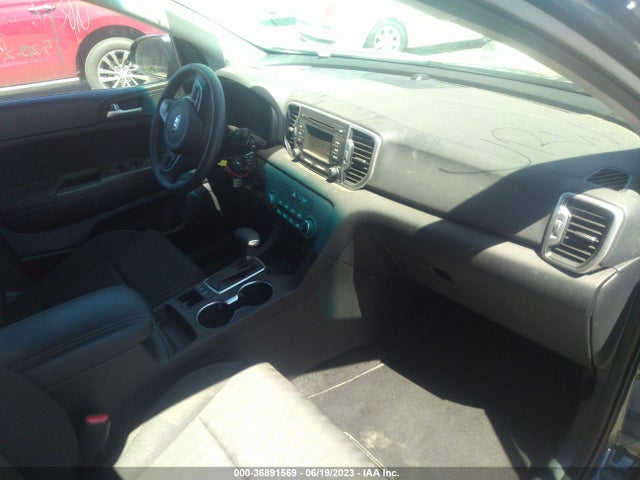 2019 KIA SPORTAGE LX VIN: KNDPMCAC1K7602882