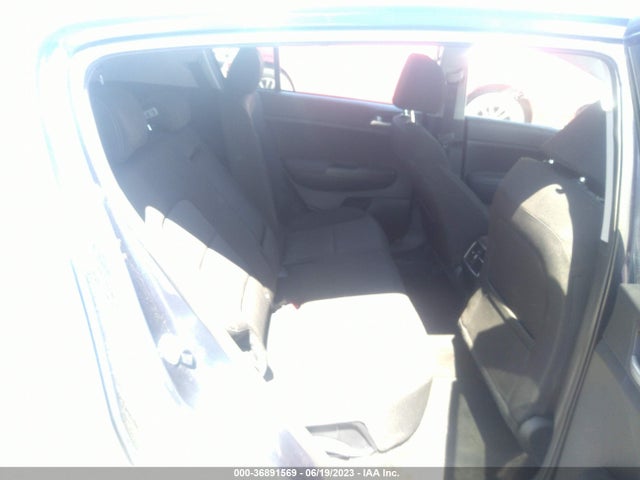 2019 KIA SPORTAGE LX VIN: KNDPMCAC1K7602882