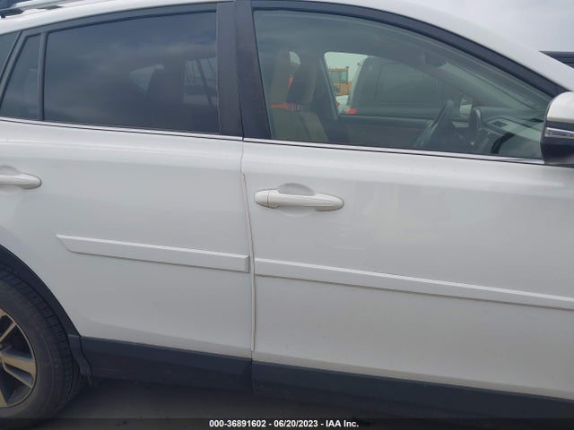 2018 TOYOTA RAV4 XLE/ADVENTURE VIN: JTMWFREV2JJ151094