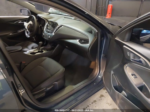 Chevrolet MALIBU LT 2020 1G1ZD5ST6LF021350 Image 5