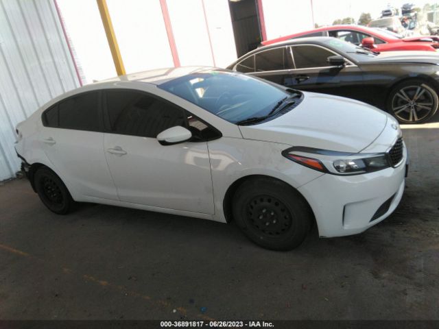 3KPFK4A79HE115545 KIA FORTE LX