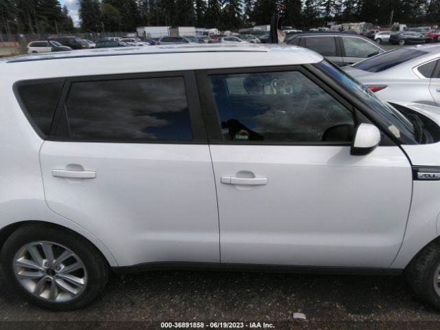 KNDJP3A56H7428864 KIA SOUL +