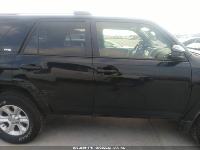 Toyota 4RUNNER SR5 2021 JTEEU5JR1M5232583 Image 14
