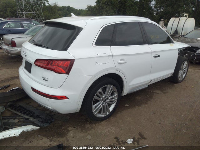 WA1BNAFY1J2211723 Audi Q5 Premium Plus