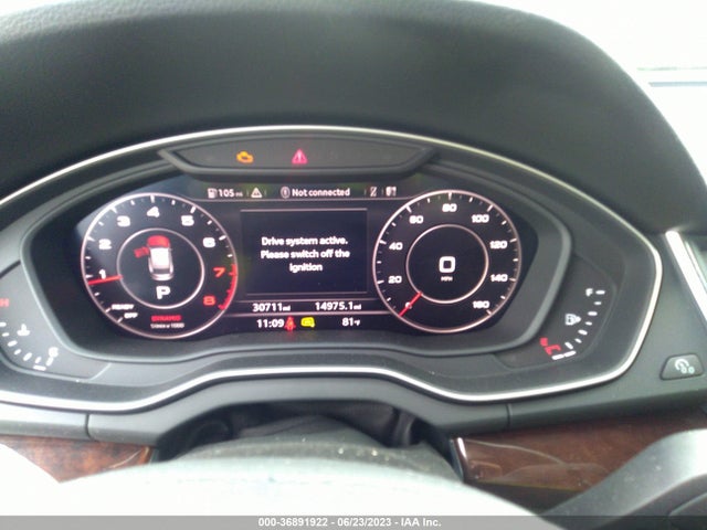 WA1BNAFY1J2211723 Audi Q5 Premium Plus
