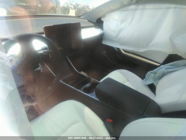 5YJ3E1EA6KF312673 Tesla Model 3 Range