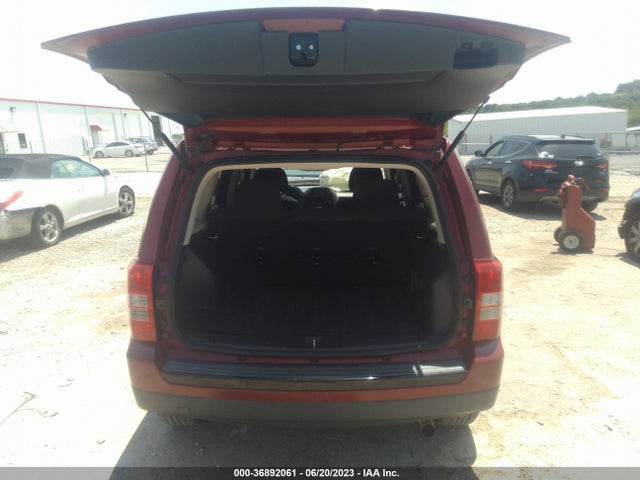 1C4NJPBA3FD429054 Jeep Patriot Altitude Edition