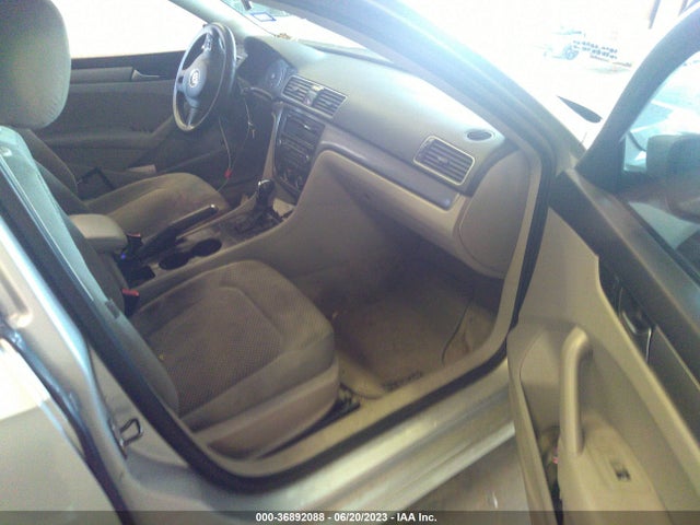 1VWAH7A34EC006191 Volkswagen PASSAT S