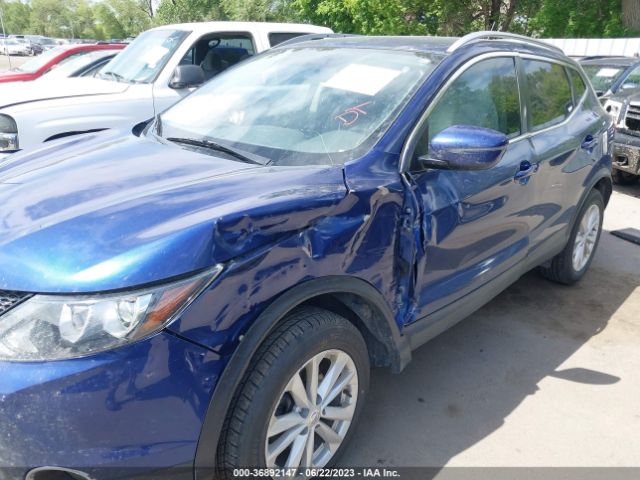 JN1BJ1CR2HW108220 Nissan Rogue Sport Sv