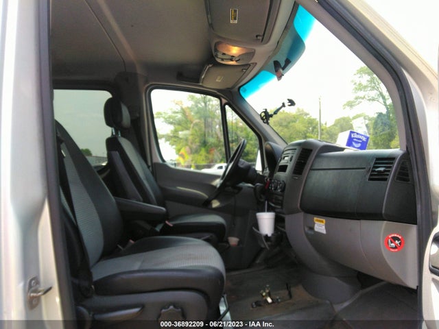 2007 DODGE SPRINTER WAGON VIN: WD8PE746575129716
