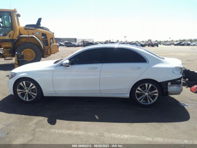 55SWF4JB5GU177198 Mercedes-Benz C-class C 300