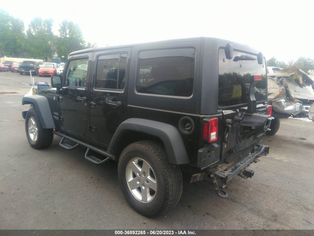 1C4BJWDG7HL639809 Jeep Wrangler Unlimited Sport