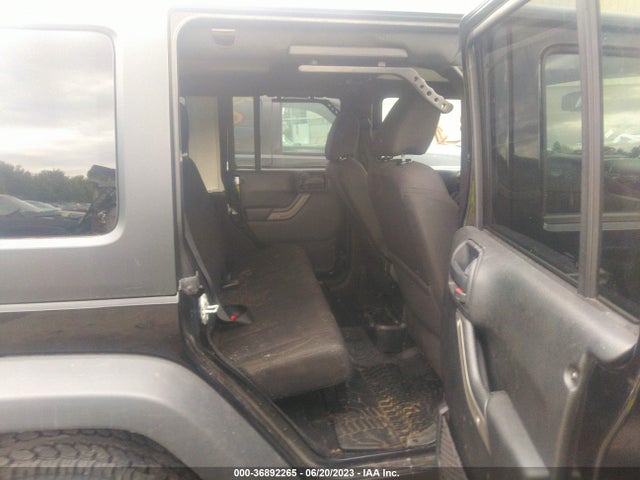 1C4BJWDG7HL639809 Jeep Wrangler Unlimited Sport