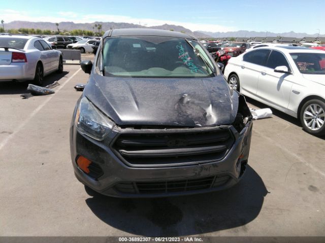 1FMCU0F7XJUB52976 Ford ESCAPE S