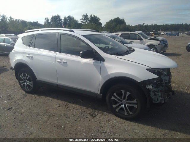 Toyota RAV4 LE 2018 JTMBFREV7JJ746294 Image 5