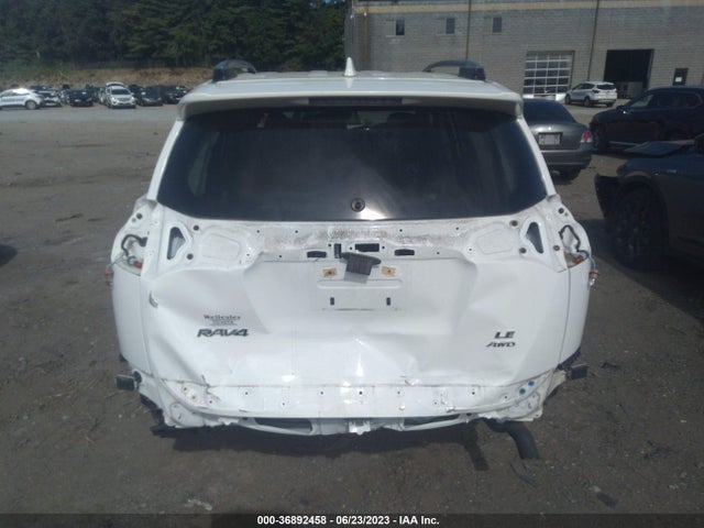 Toyota RAV4 LE 2018 JTMBFREV7JJ746294 Image 8