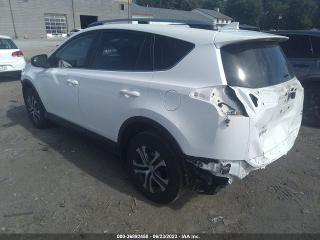 Toyota RAV4 LE 2018 JTMBFREV7JJ746294 Image 9
