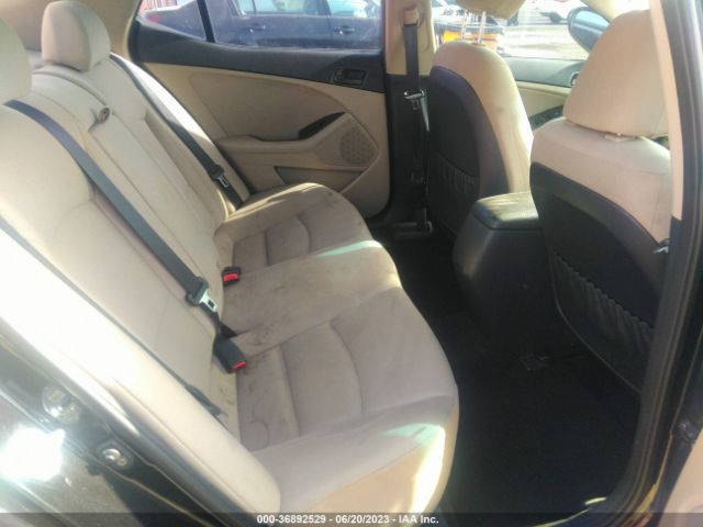 KNAGM4A75F5662610 KIA Optima Lx