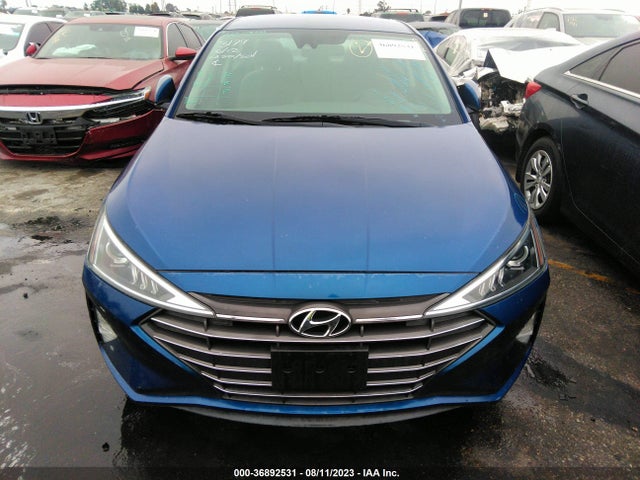 2020 HYUNDAI ELANTRA SEL VIN: 5NPD84LF8LH561636