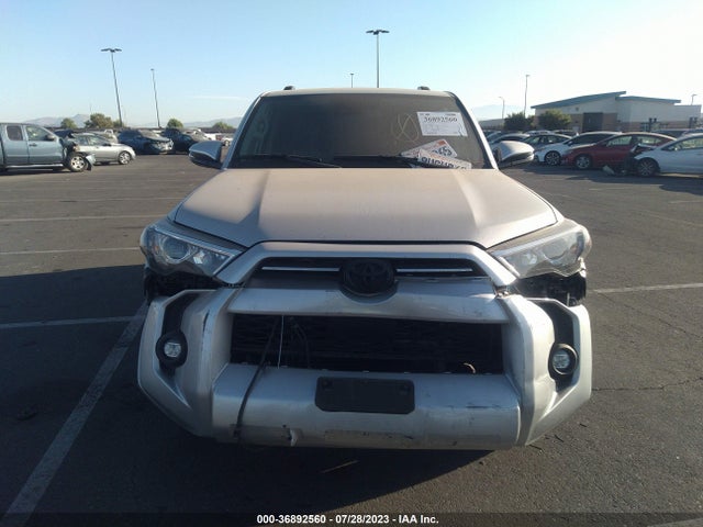 Toyota 4runner Sr5 Premium 2021 JTENU5JR0M5876883 Image 4