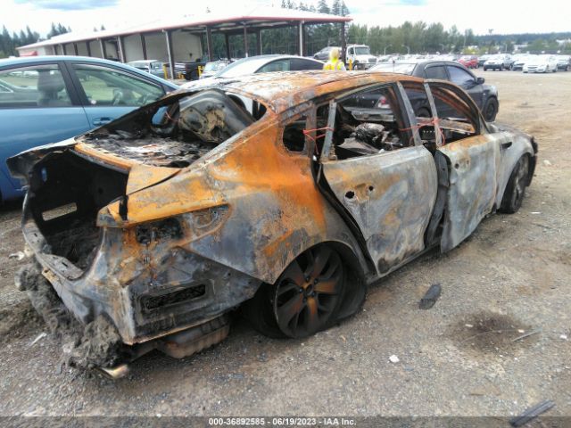 5XXGW4L2XHG151584 KIA OPTIMA SX