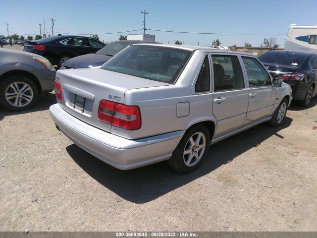 1998 VOLVO S70 GLT VIN: YV1LS5679W1498527