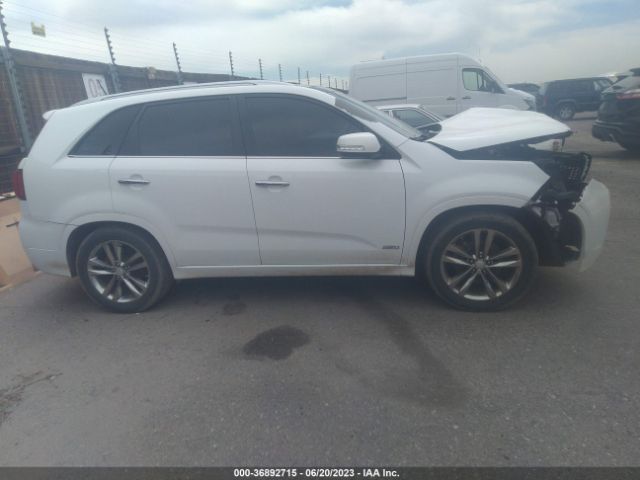 5XYKWDA76EG439683 KIA Sorento Sx Limited