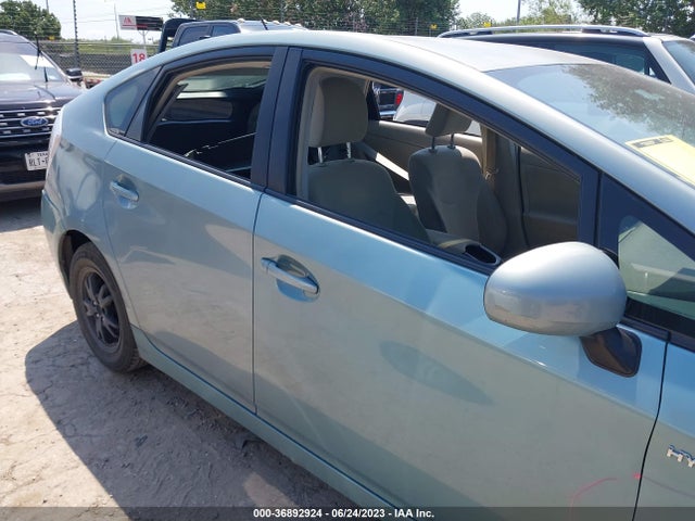 Toyota Prius Four 2015 JTDKN3DU2F1862454 Image 5
