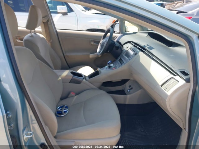 Toyota Prius Four 2015 JTDKN3DU2F1862454 Image 11