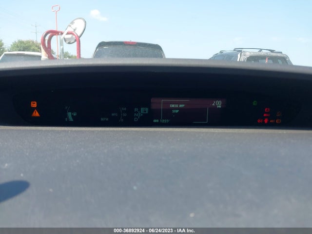 Toyota Prius Four 2015 JTDKN3DU2F1862454 Image 13