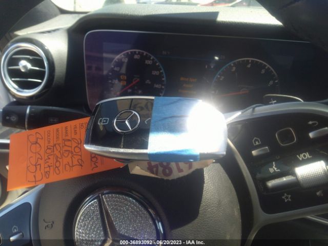 WDDZF4JB6KA559598 Mercedes-Benz E-class E 300
