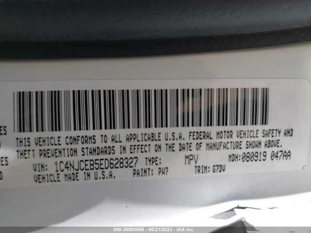 1C4NJCEB5ED628327 Jeep Compass Latitude