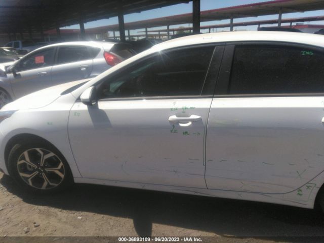 3KPF24AD5KE075350 KIA Forte Lxs