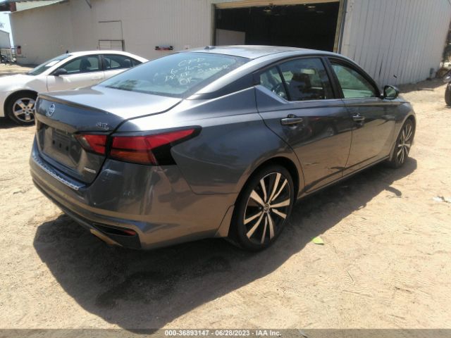 1N4AL4CV3LC178486 Nissan Altima 2.0 Sr