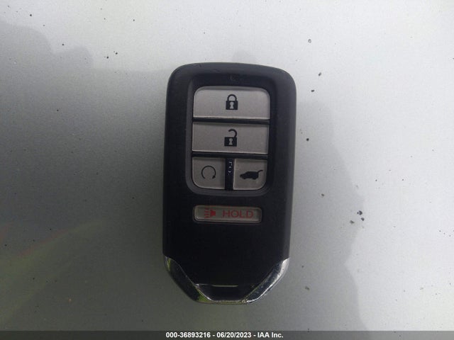 Honda Pilot Touring 2017 5FNYF6H96HB072843 Image 3