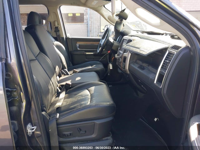 2018 RAM 1500 LARAMIE VIN: 1C6RR7NM7JS352393