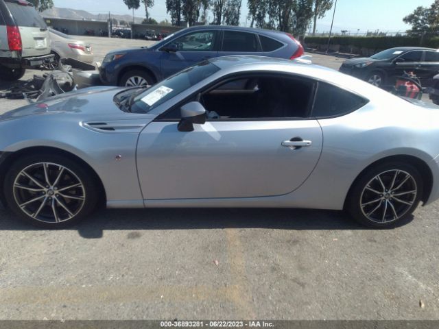 Toyota 86 2017 JF1ZNAA19H8701516 Image 7