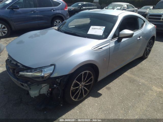 Toyota 86 2017 JF1ZNAA19H8701516 Image 2