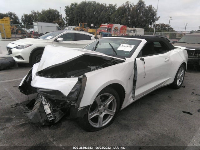 Chevrolet Camaro 1lt 2020 1G1FB3DX5L0120225 Image 2