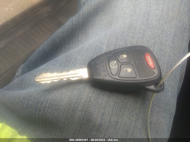 1C4NJDCB2ED678482 Jeep Compass Limited