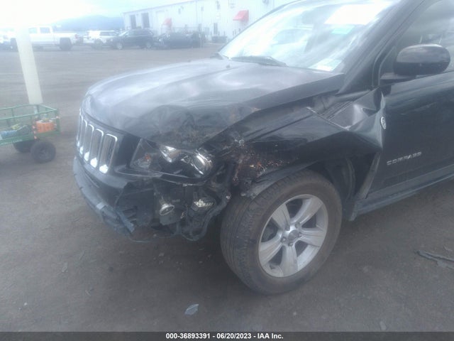 1C4NJDCB2ED678482 Jeep Compass Limited