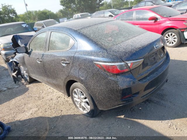 3MYDLBZV0GY127674 Scion IA