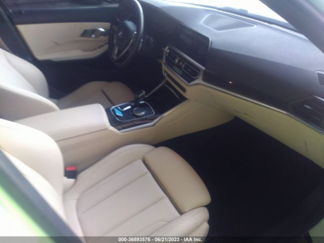3MW5R1J08L8B23231 BMW 3 Series 330i